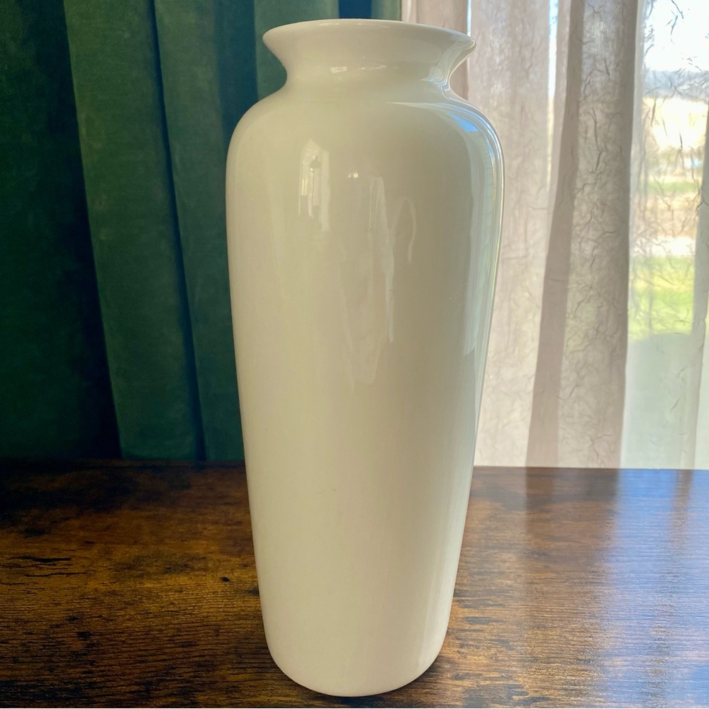 White Ceramic Vase 8” - Picture 2 of 7